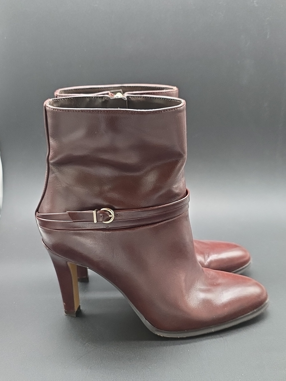 VINCE CAMUTO Women's Mahogany Brown Leather High-Heel Ankle Boots sz 7.5